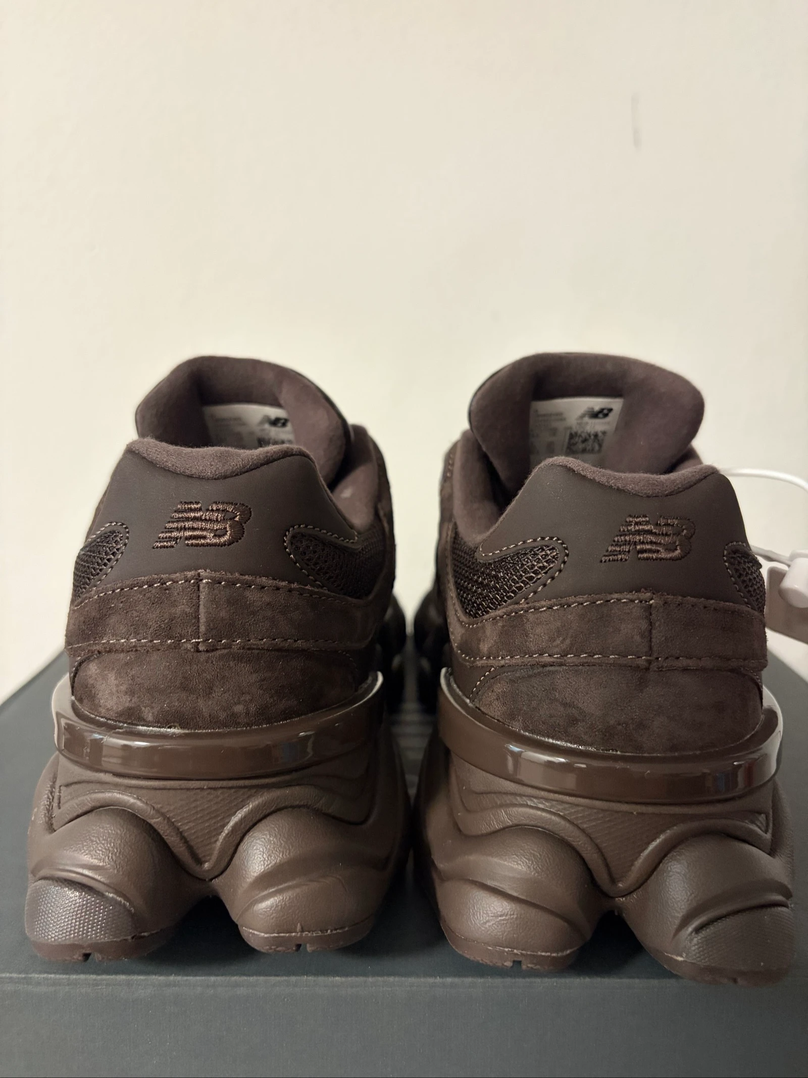 New Balance 9060, Chocolate Brown – photo 4